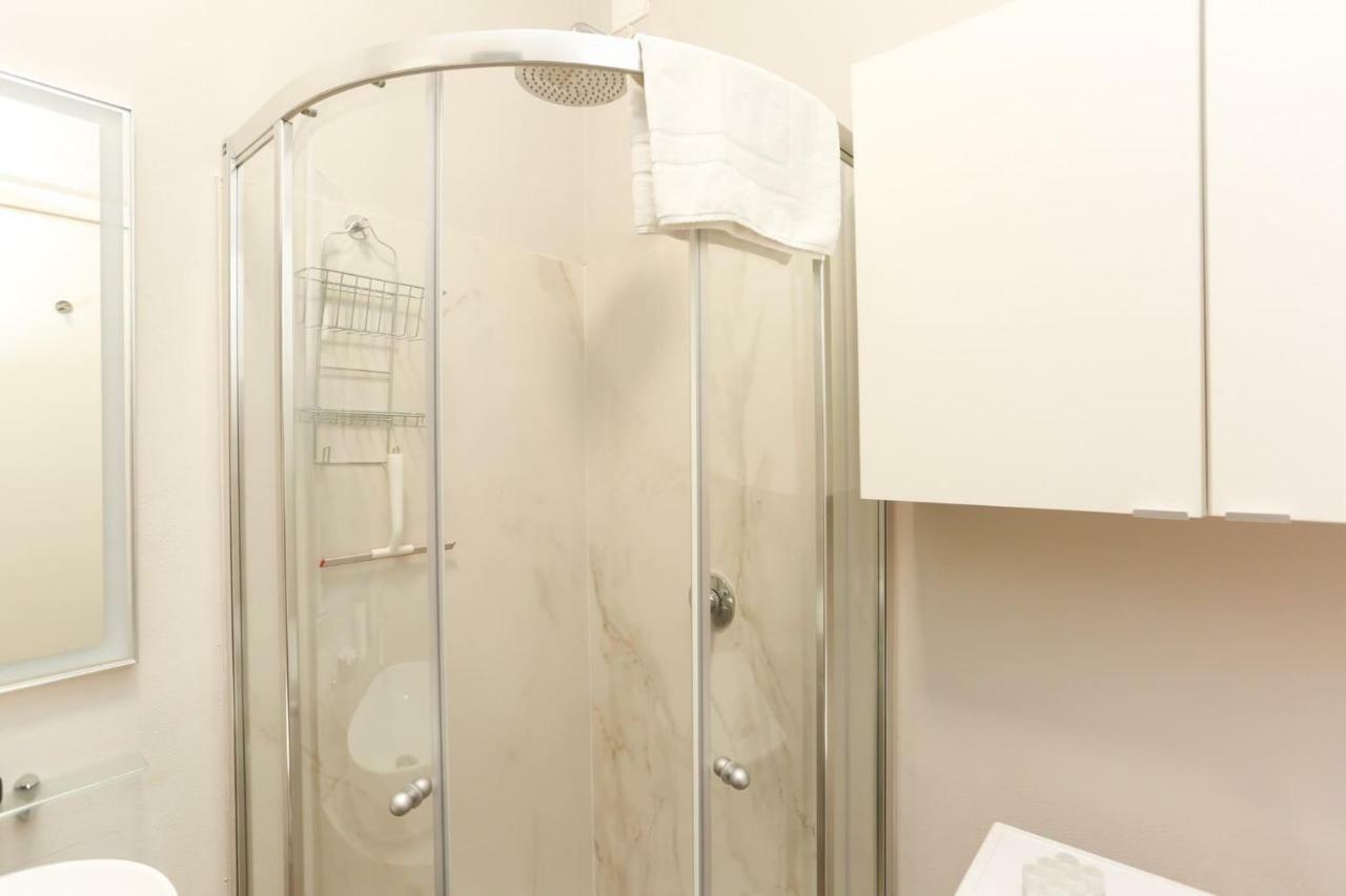 The Best Rent - Modern Apartment Near Bocconi University Milan Extérieur photo